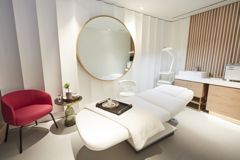 German beauty retailer Douglas reveals new immersive Frankfurt flagship 