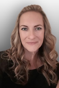 <i>Yvonne Paulus</i>