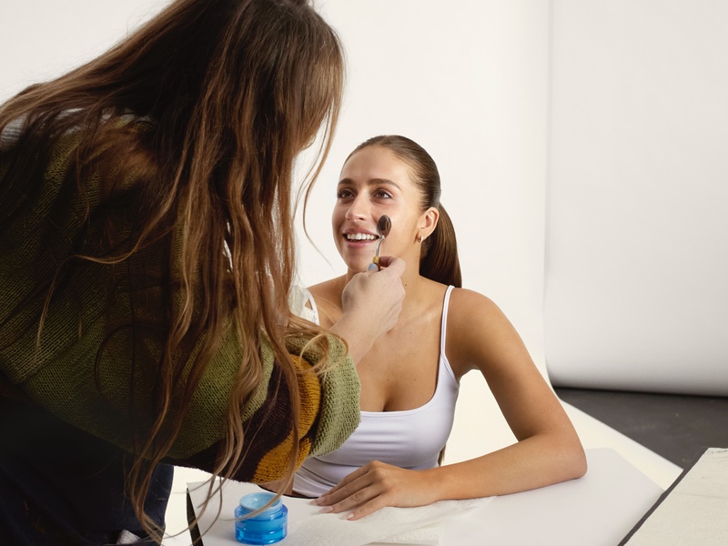 Behind the scenes of Tate McRae's Neutrogena campaign