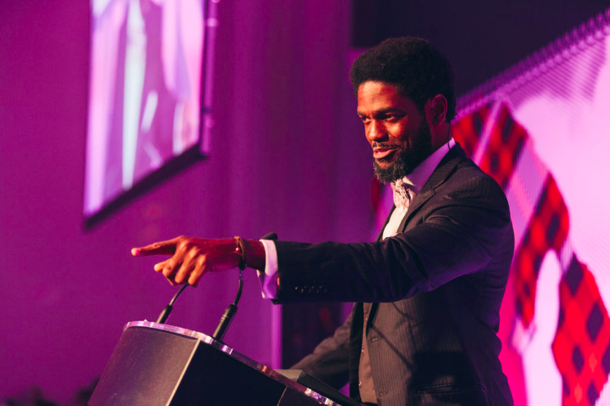 Host Layne Redman made his London debut at the Pure Beauty Awards 2019